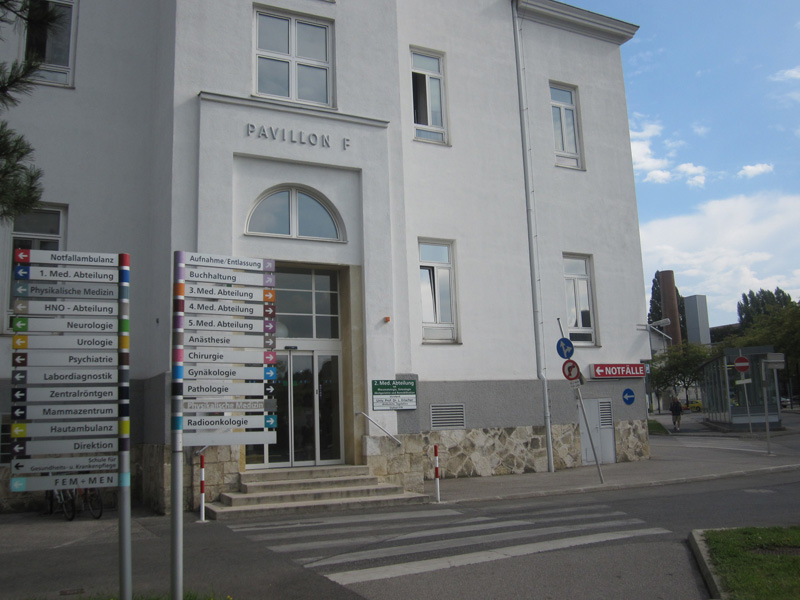 Datei:10 SMZ Süd Pavillon.jpg