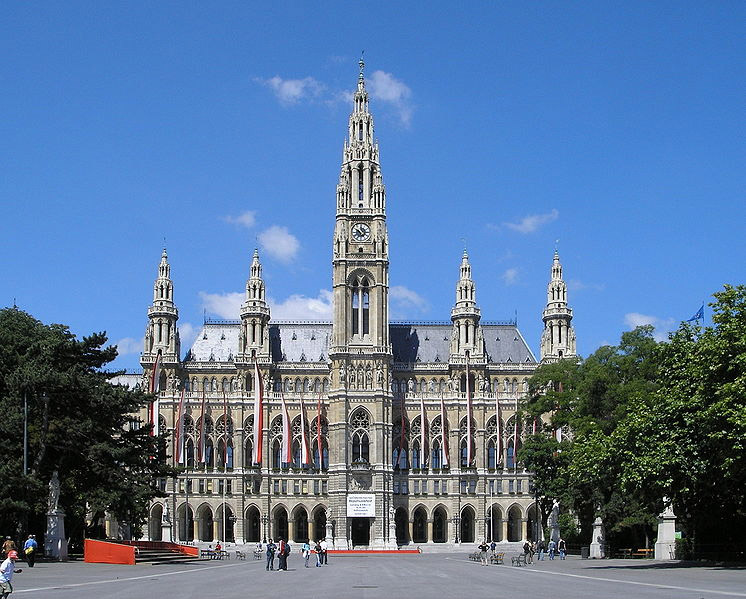 Datei:1 Neues Rathaus.jpg