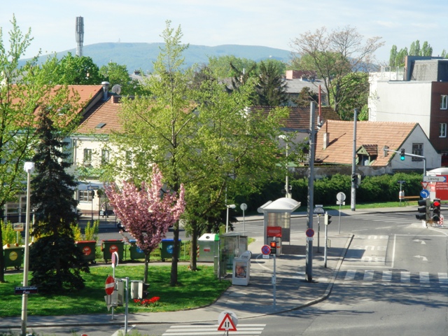 Datei:23 Atzgersdorfer Platz.jpg