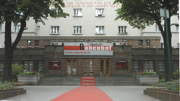 Datei:3 Rabenhof Theater.jpg
