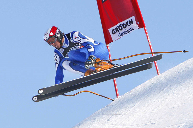 Datei:Abfahrt Heel.jpg