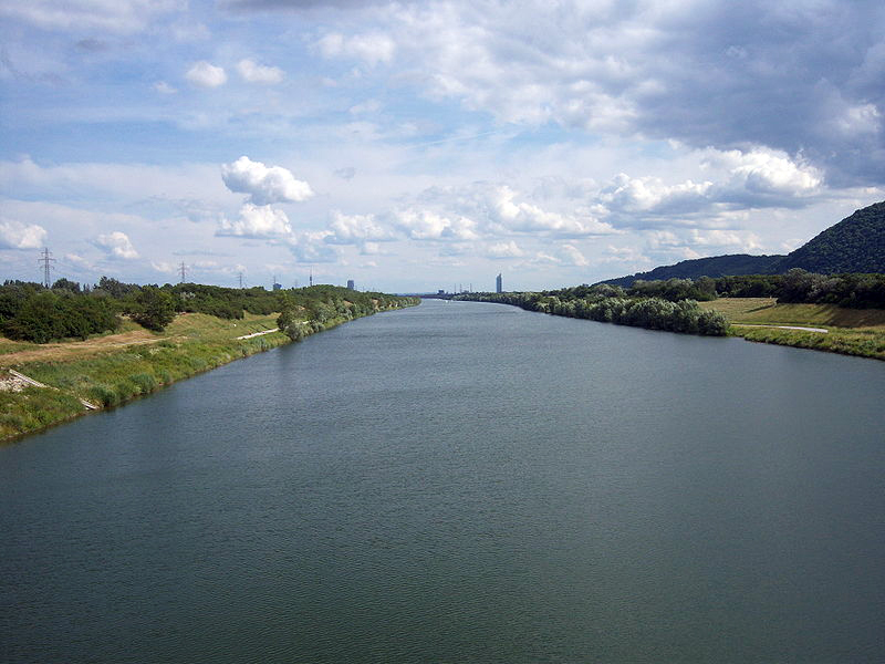 Datei:Neue Donau.jpg