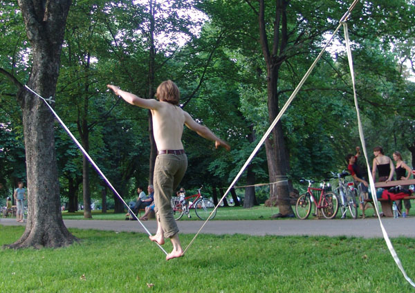 Datei:Rodeo Slackline.jpg