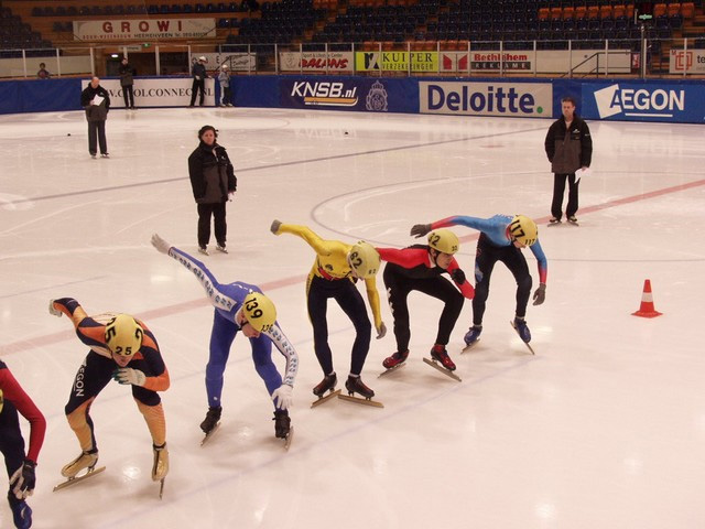 Datei:Shorttrack Start.jpg