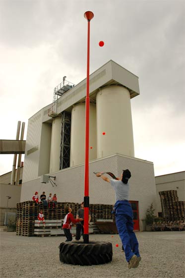 Datei:Whipflipp Hurricane.jpg