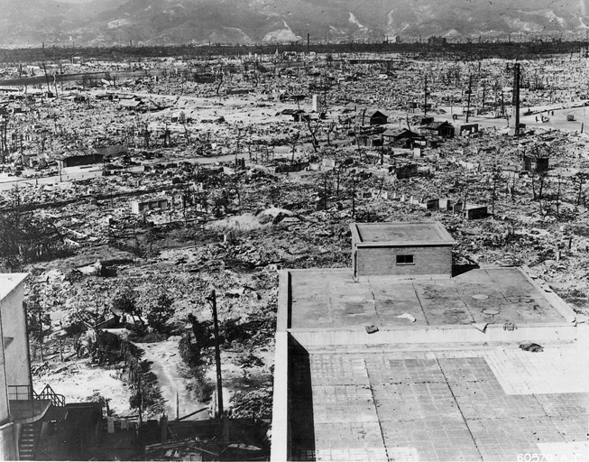 Datei:Zerstörtes Hiroshima.jpg