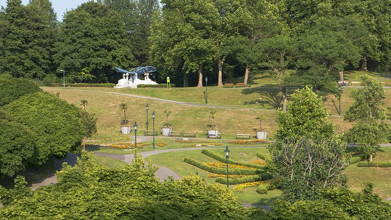 Datei:10 Kurpark Oberlaa1.jpg