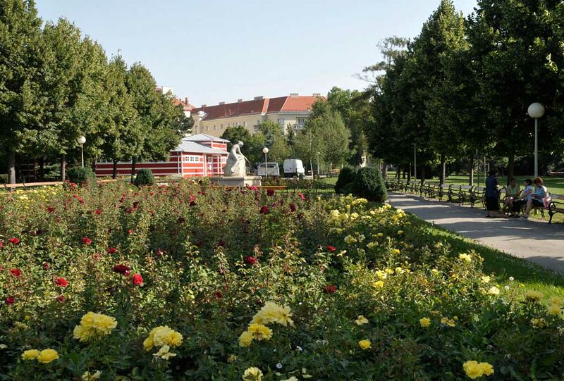 Datei:11 Herderpark.jpg