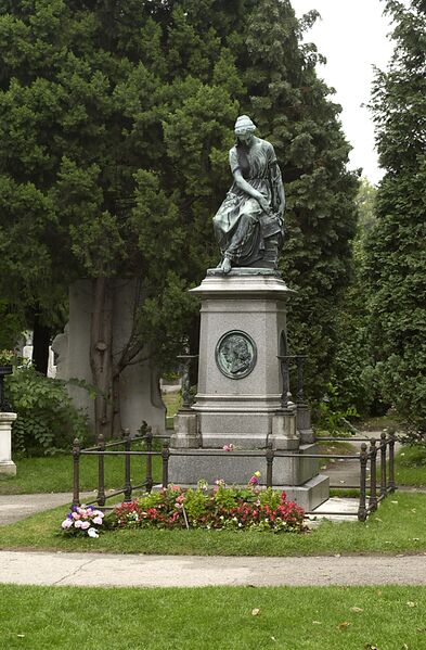 Datei:11 mozart grab 2.jpg