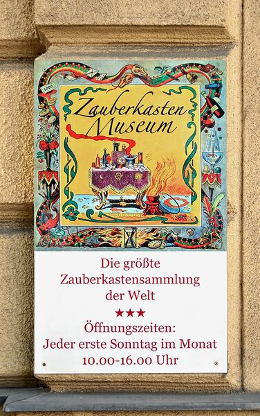 Datei:12 Zauberkastenmuseum.jpg