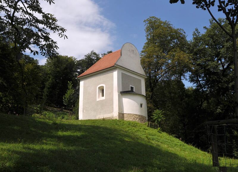 Datei:13 Nikolaikapelle.jpg