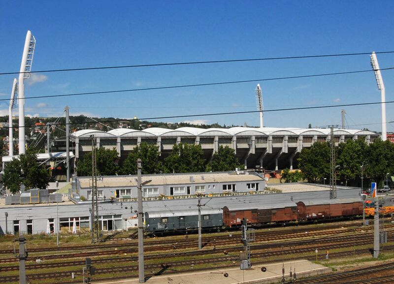 Datei:14 Gerhard Hanappi Stadion.jpg
