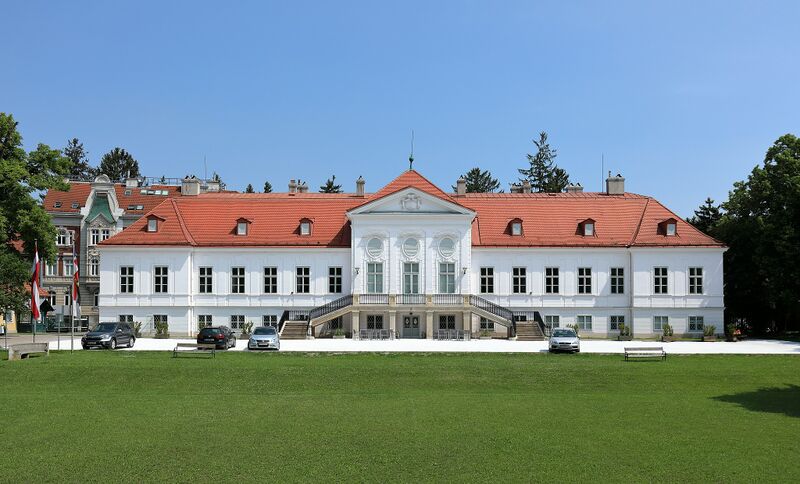 Datei:14 Schloss Miller Aichholz.JPG