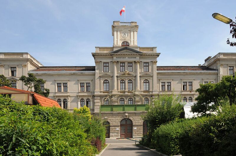 Datei:16 Radetzkykaserne.jpg