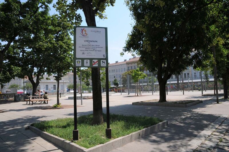 Datei:16 Yppenpark.jpg