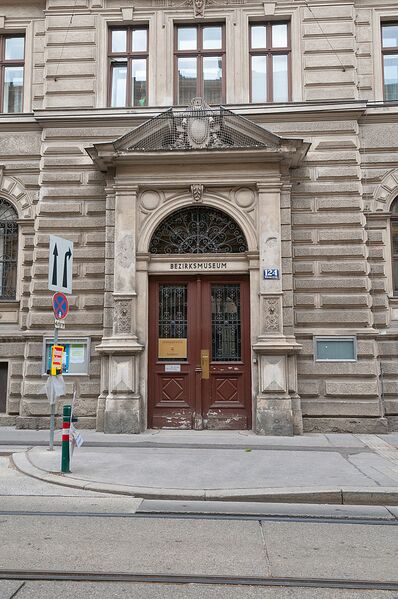 Datei:18 Bezirksmuseum.jpg