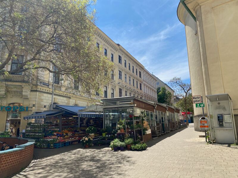 Datei:18 Kutschkermarkt.jpg