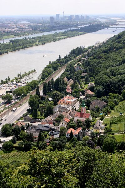 Datei:19 Kahlenbergerdorf.JPG