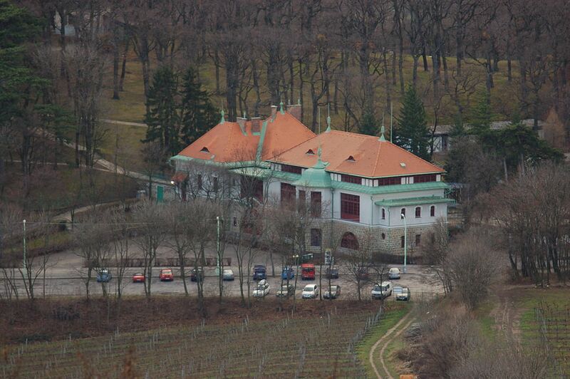 Datei:19 Krapfenwaldlbad.jpg