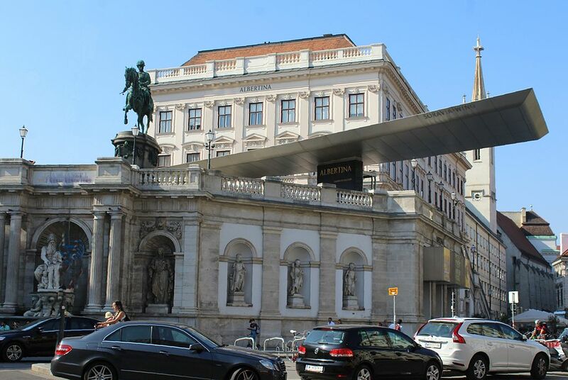 Datei:1 Albertina.jpg