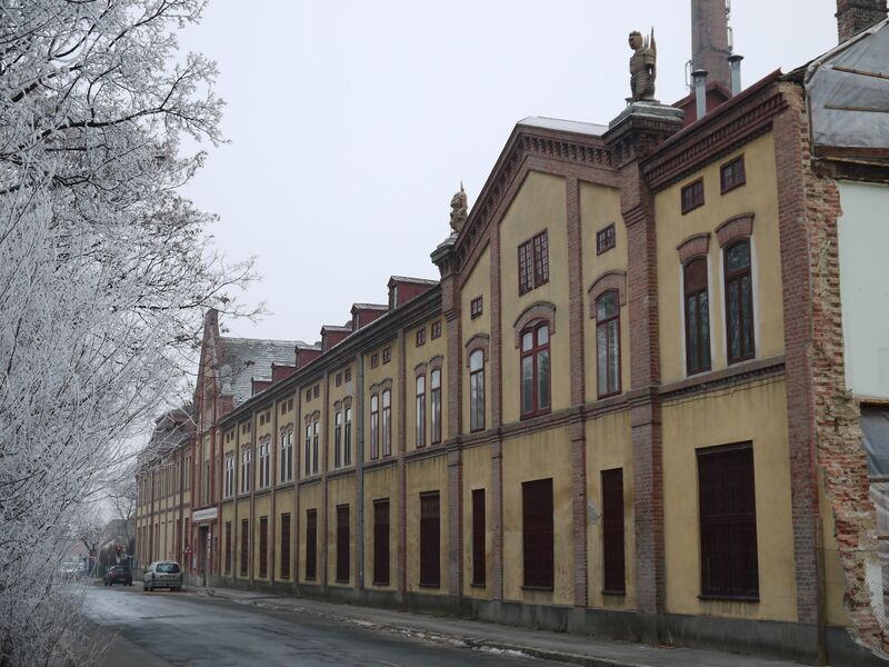 Datei:23 Ehemalige Konservenfabrik Inzersdorf.jpg