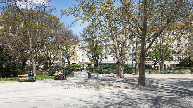 Datei:3 Kardinal-Nagl-Platz.jpg