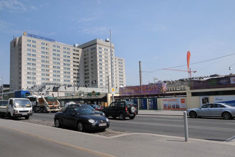 Datei:3 Wiener Eislaufverein.jpg