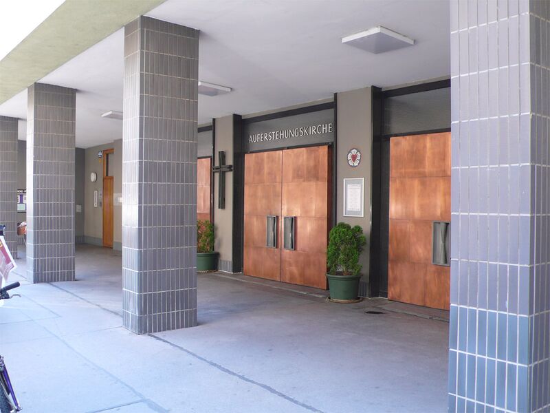 Datei:7 Auferstehungskirche.jpg