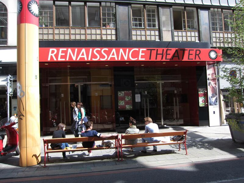 Datei:7 Renaissancetheater.jpg