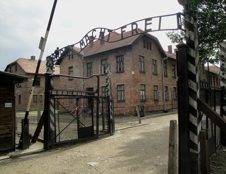 Datei:Auschwitz.jpg