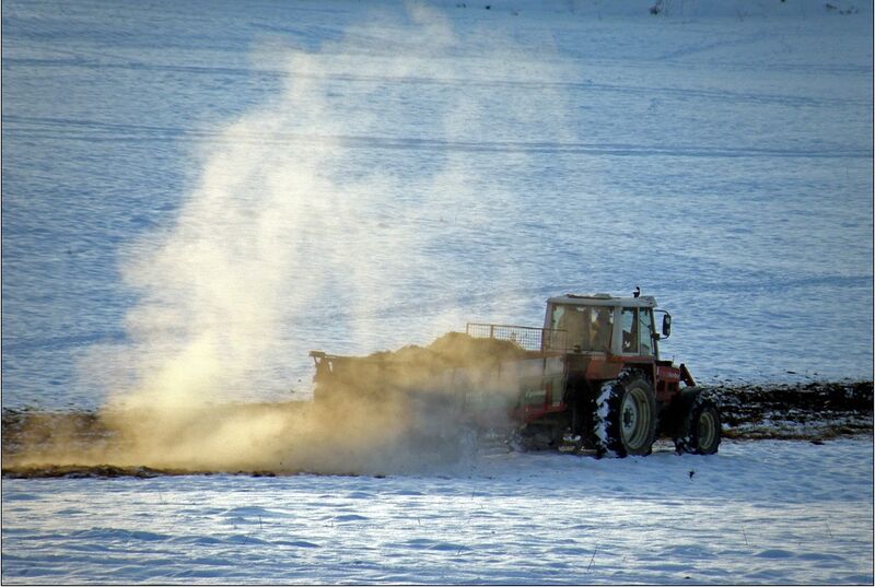 Datei:Bauer im Winter.jpg