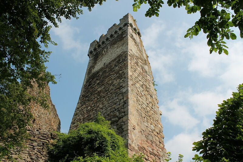 Datei:Bergfried.jpg