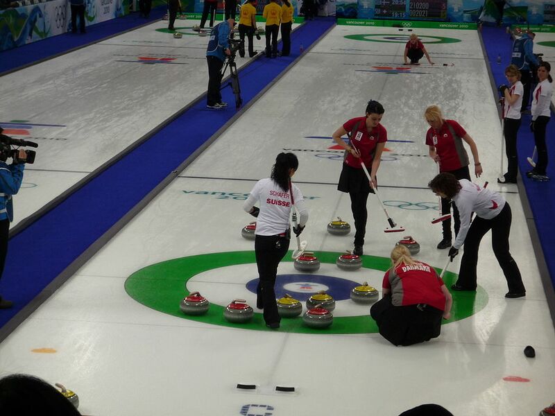 Datei:Curling Spielfeld.jpg