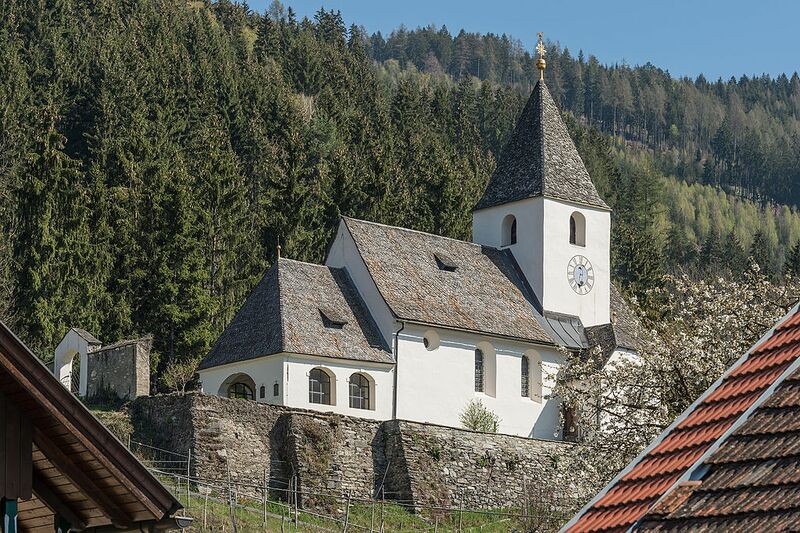 Datei:Feldkirchen Sankt Ulrich Pfarrkirche.jpg