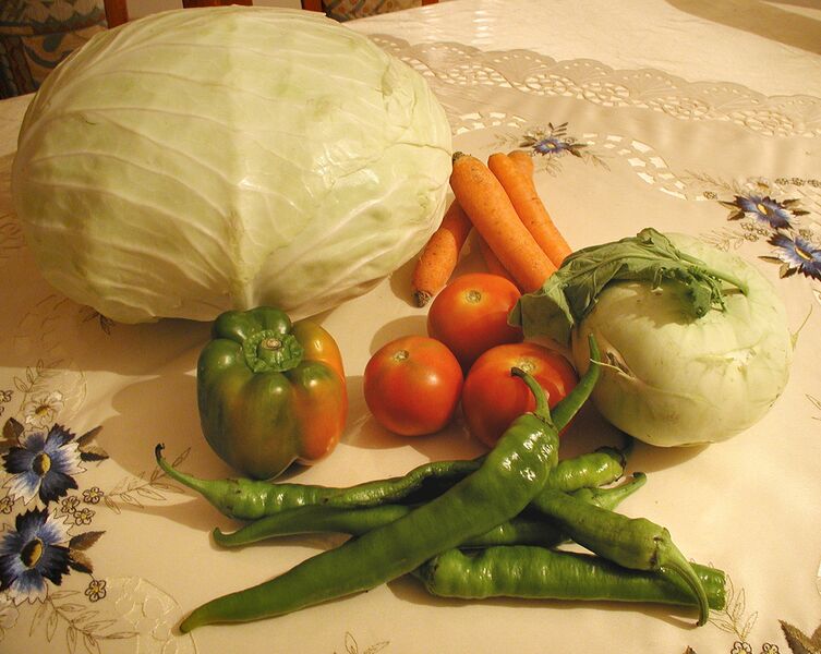 Datei:Gemüsesorten gemischt.jpg