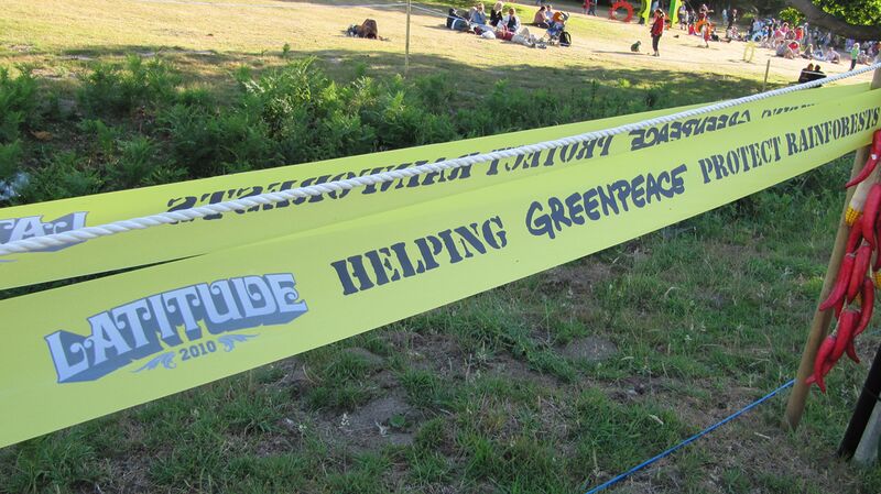 Datei:Greenpeace Regenwaldschutz.jpg