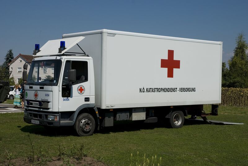 Datei:Katastrophendienstfahrzeug.jpg