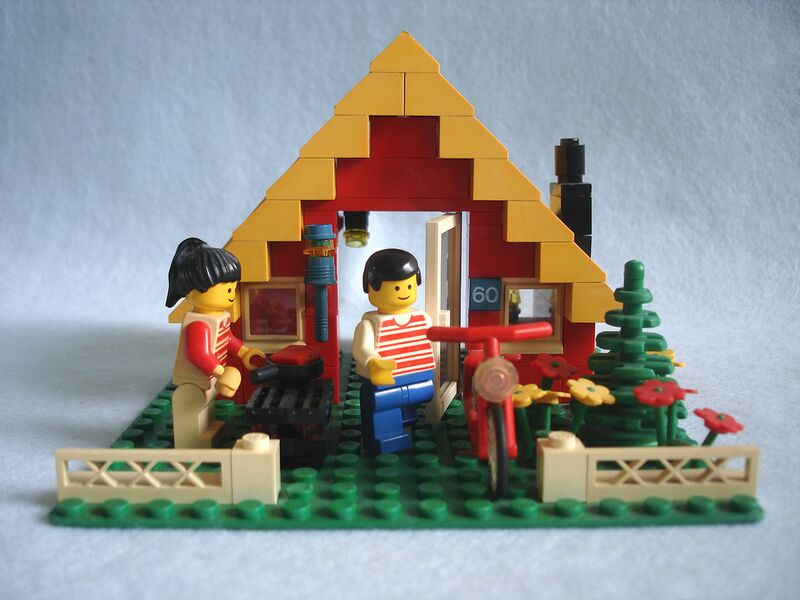 Datei:Lego Gartenhaus.jpg