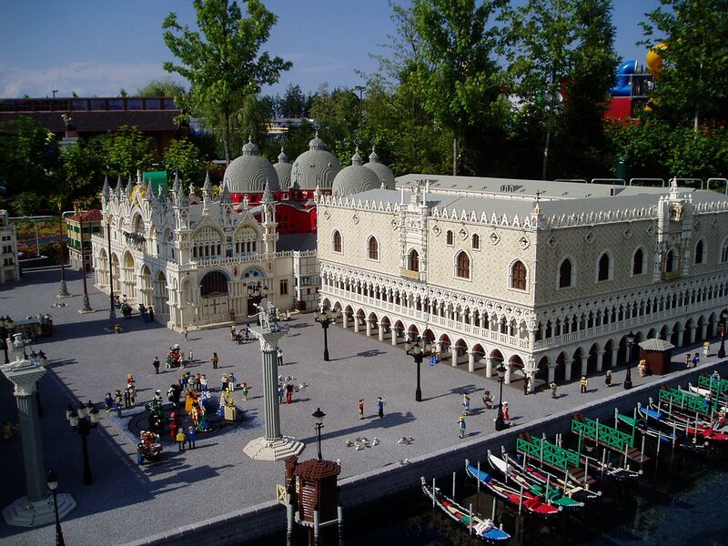 Datei:Legoland Venedig.jpg
