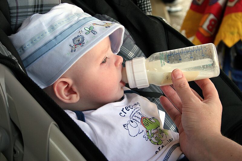 Datei:Milch Babynahrung.jpg