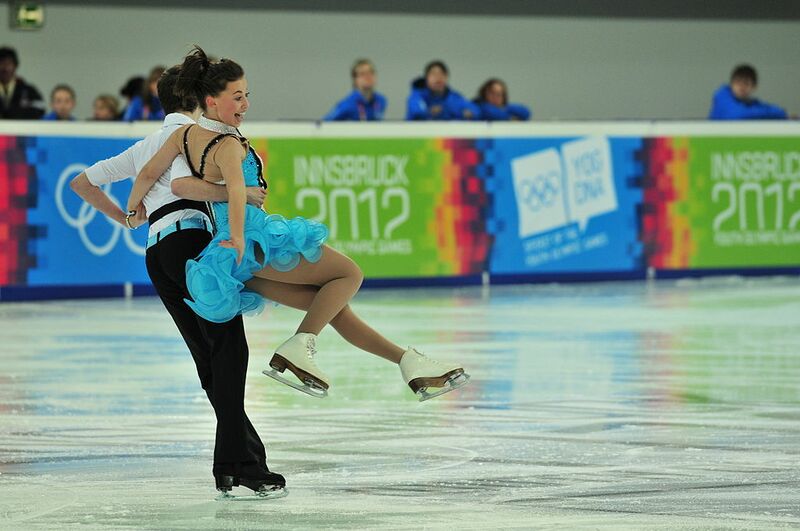 Datei:Paarlauf Eis.jpg