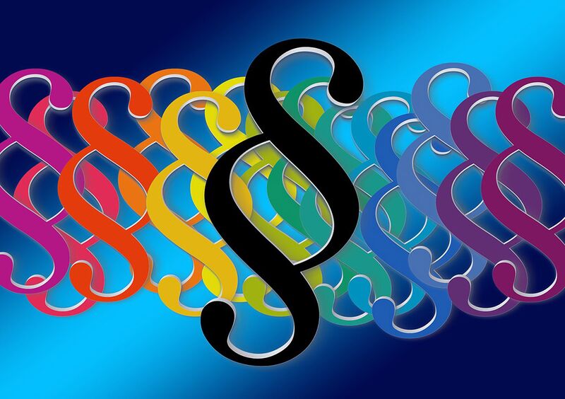 Datei:Paragraphen farbig.jpg