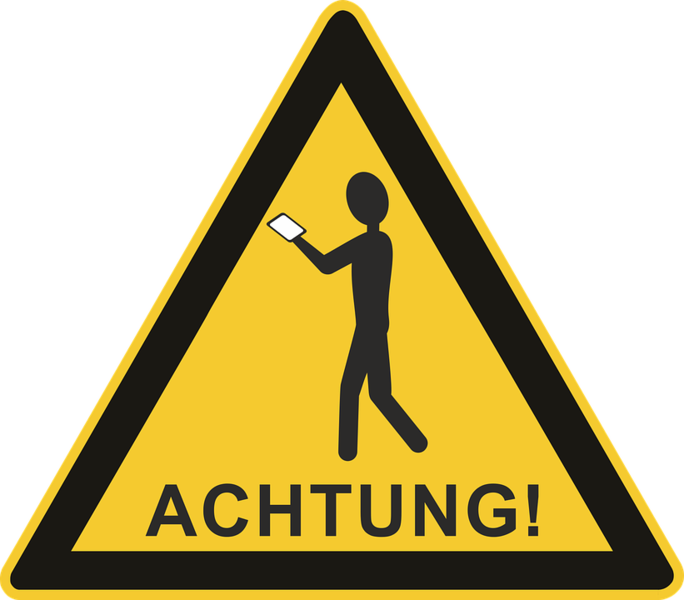 Datei:Pokemon Go Warnschild.png