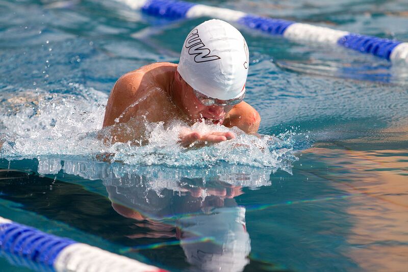 Datei:Schwimmen Andreas Onea.jpg