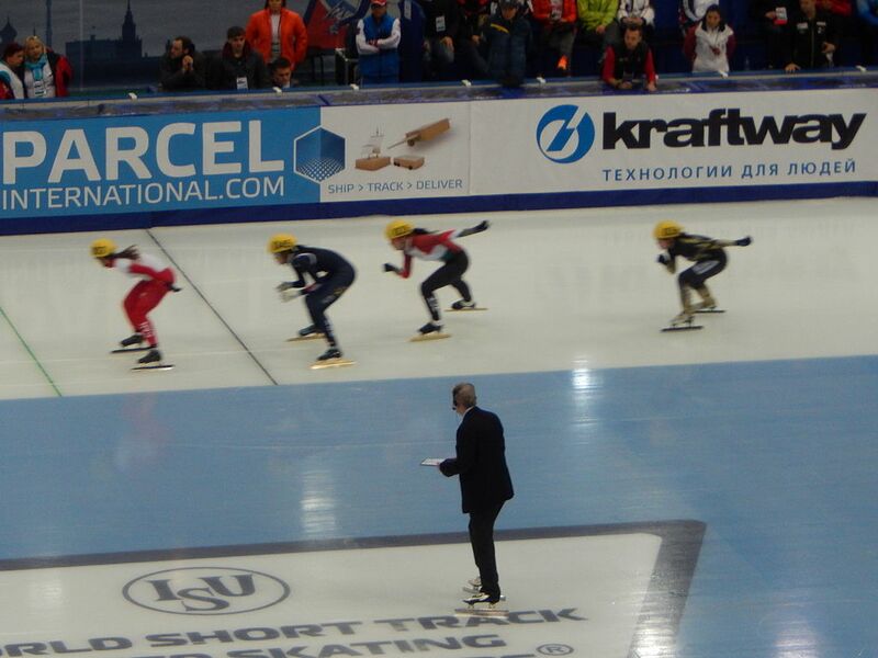 Datei:Short Track Schiedsrichter.jpg