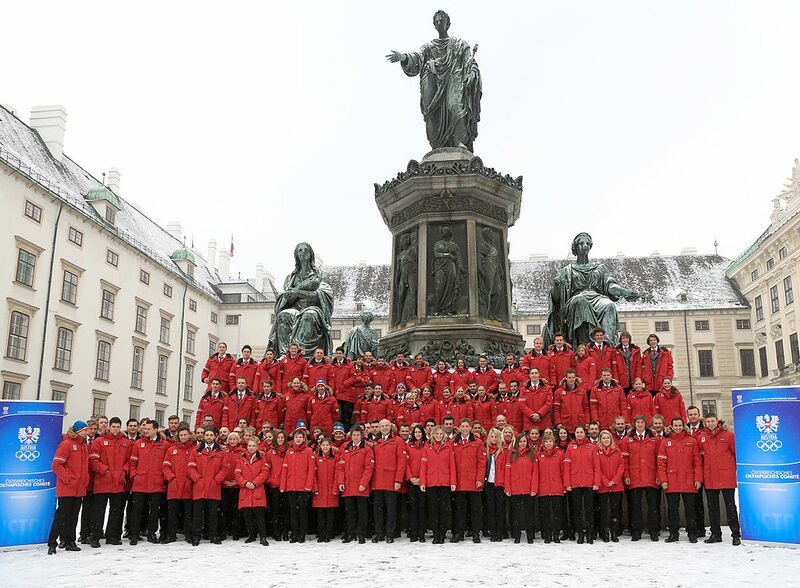 Datei:Vereidigung Team Sotschi 2014.jpg